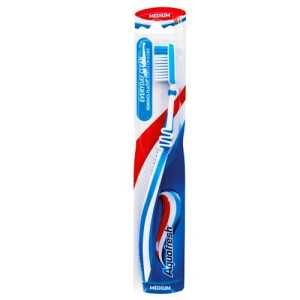 Aquafresh οδοντόβουρτσα every day clean μέτρια σε διάφορα χρώματα 1τεμ